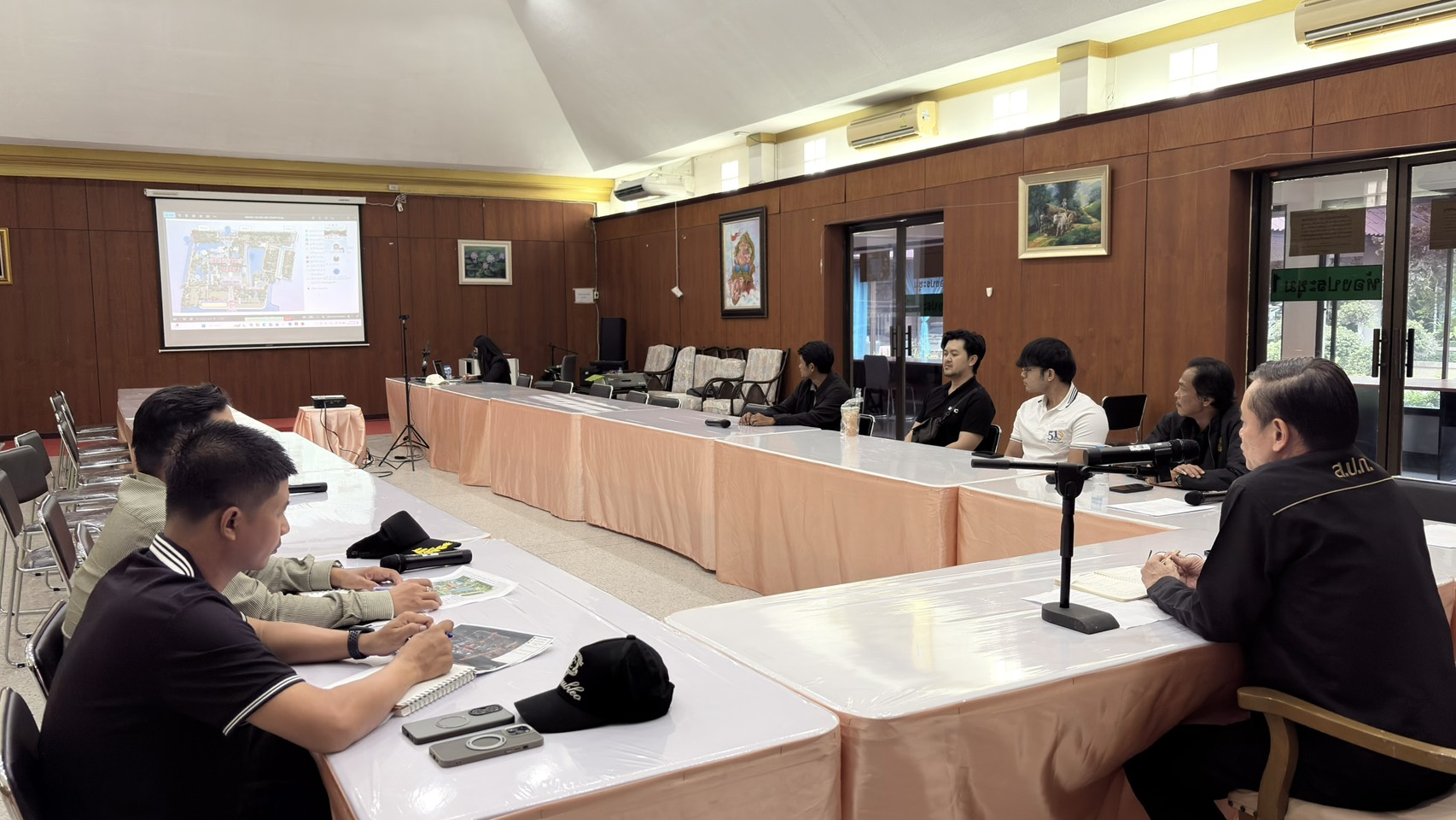 title - เลขาธิการ ส.ป.ก. ประชุมเตรียมต้อนรับการเยือนไทยของผู้อำนวยการใหญ่องค์การอาหารและเกษตรแห่งสหประชาชาติ (FAO) และติดตามความก้าวหน้าการจัดงาน 